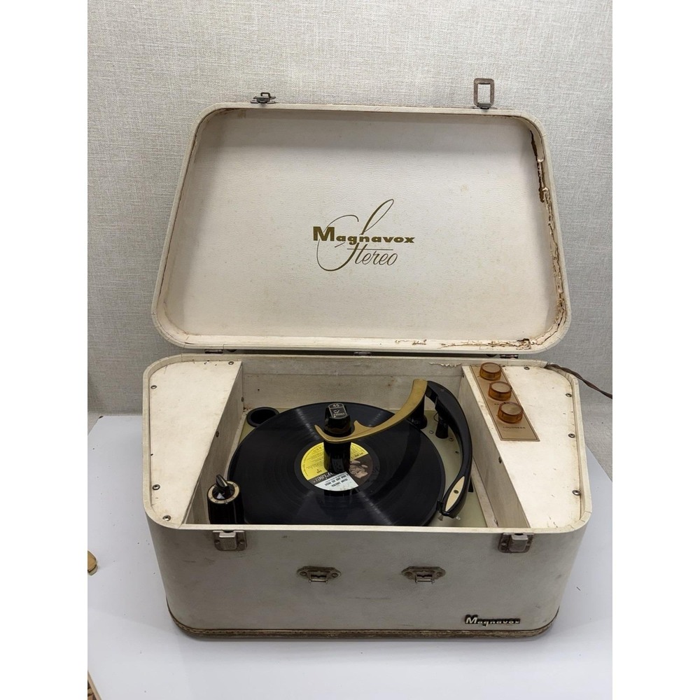 Vintage Magnavox Portable Record Player Turntable Works 33 45